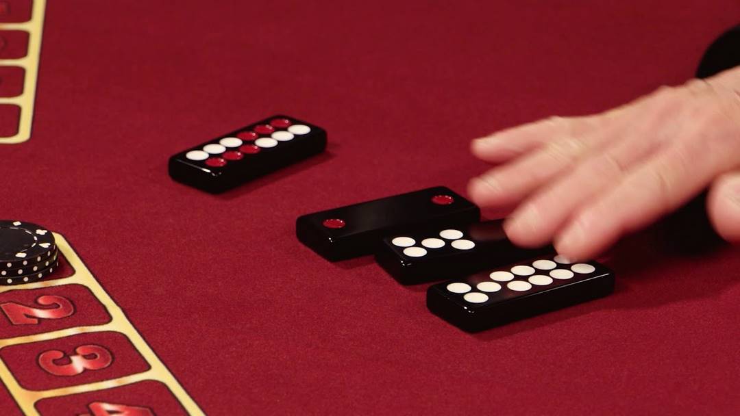 Pai Gow Tiles là trò chơi Domino của Trung Hoa